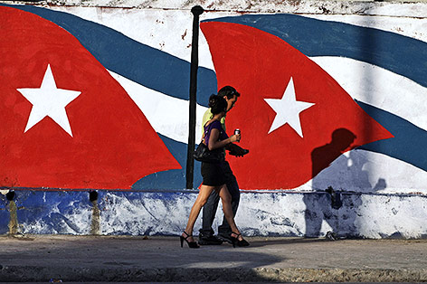 © Reuters/Desmond Boylan Pärchen in Havanna