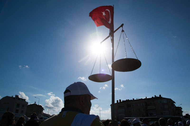 © APA/AFP/Gurcan Ozturk Marsch für den Frieden in der Türkei