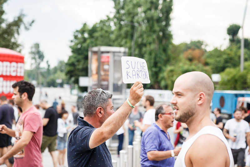 © ORF.at/Dominique Hammer Guns N Roses im Ernst-Happel-Stadion
