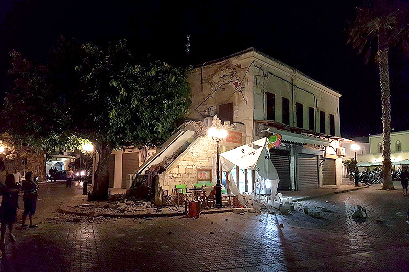 © APA/AP/Kalymnos-news.gr Beschädigtes Haus nach einem Beben