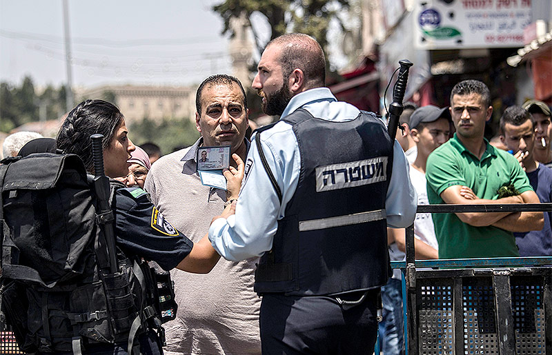 Sicherheitskontrollen beim Löwentor in Jerusalem