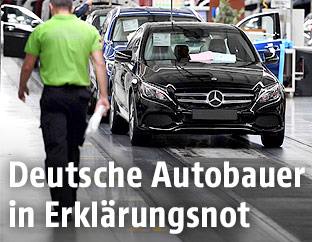 Auto in einem Mercedes-Benz-Werk
