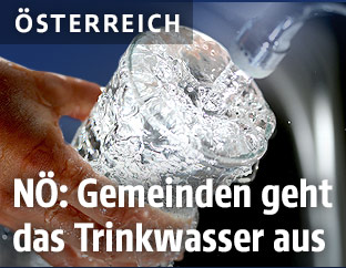 Wasser in einem Glas