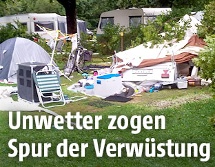 Verwüsteter Campingplatz