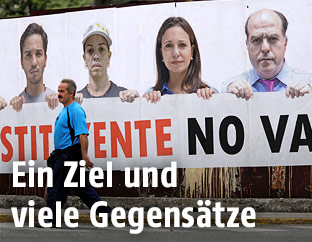 Ein Banner in Caracas