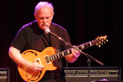 © Jmreymond unter cc-by-sa US-Musiker John Abercrombie