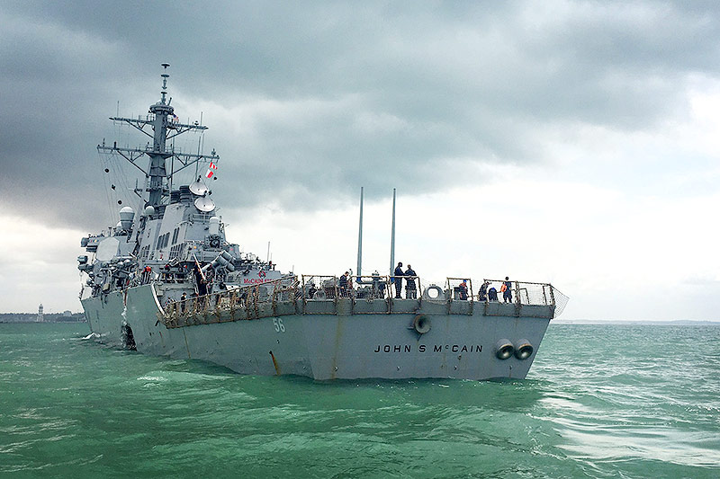 © Reuters/Ahmad Masood USS John S. McCain