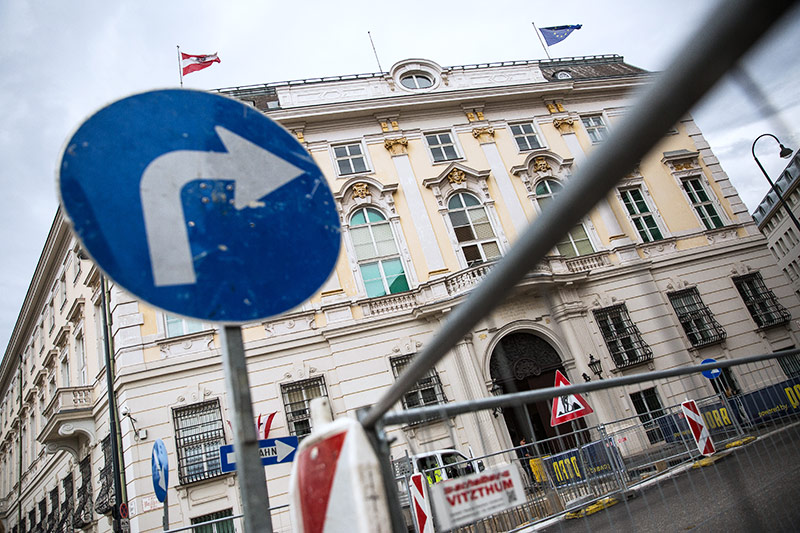 © ORF.at/Carina Kainz Baustelle auf dem Wiener Ballhausplatz