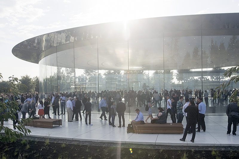 © APA/AFP/Josh Edelson Steve Jobs Theatre in Cupertino