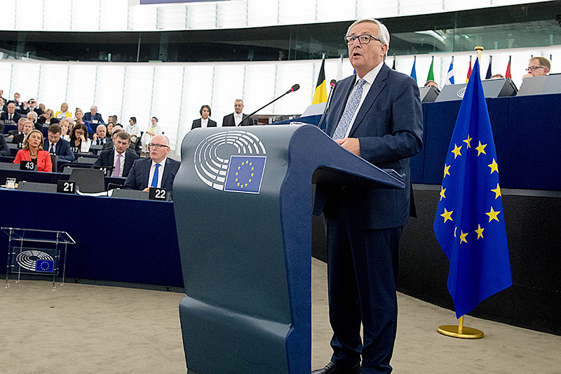 Jean Claude Juncker hält eine Rede