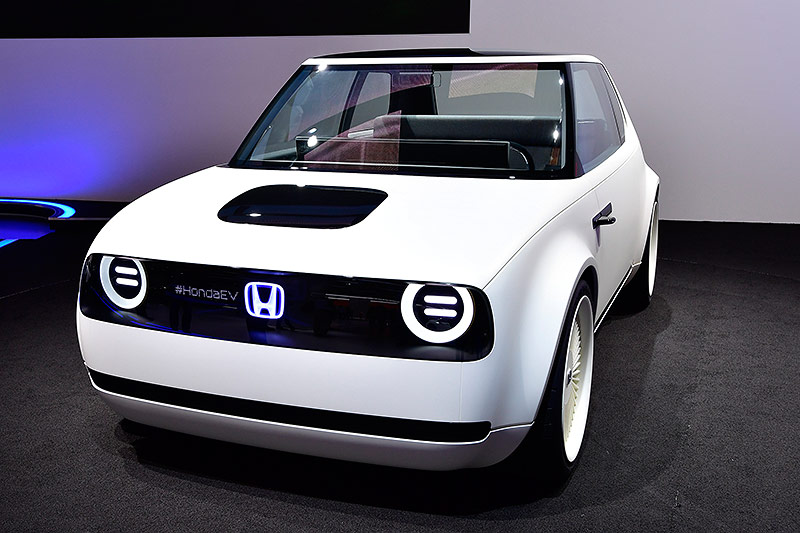 © APA/AP/Martin Meissner Ein Honda Urban EV concept car auf der Internationalen Automobil-Ausstellung (IAA) in Frankfurt am Main