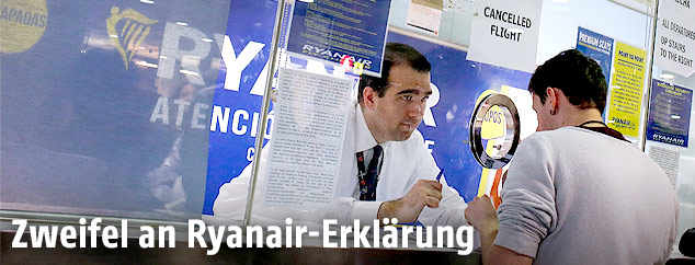 Ryanair-Schalter an einem Flughafen