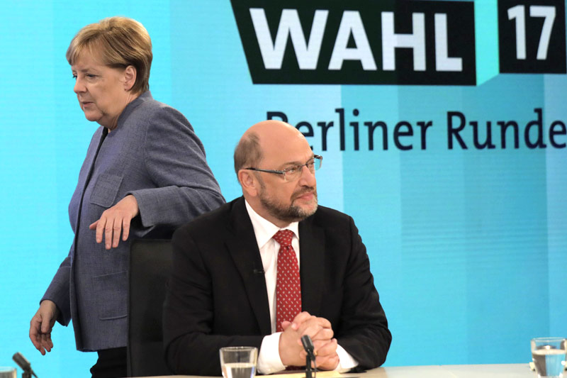 © APA/dpa/Gero Breloer Angela Merkel und Martin Schulz