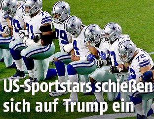 Dallas Cowboys bei der Hymne