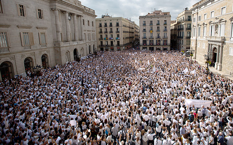 © APA/AP/Emilio Morenatti Demo für Dialog in Barcelona