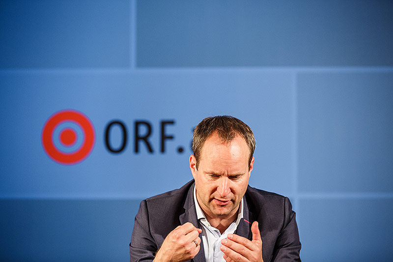 Matthias Strolz auf der ORF.at Wahlcouch