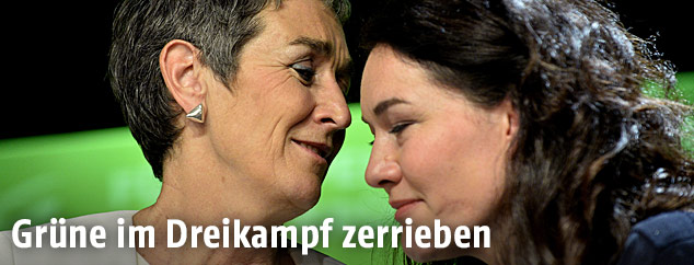 Ulrike Lunacek und Ingrid Felipe von den Gr&uuml;nen