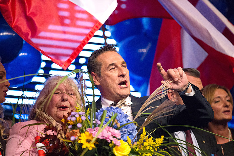 © ORF.at/Lukas Krummholz Jubel von Heinz Christian Strache (FPÖ)