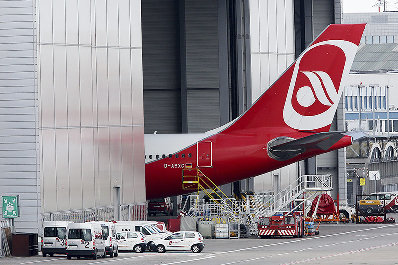 © APA/AP/dpa/Roland Weihrauch Air-Berlin-Flugzeug in Hangar