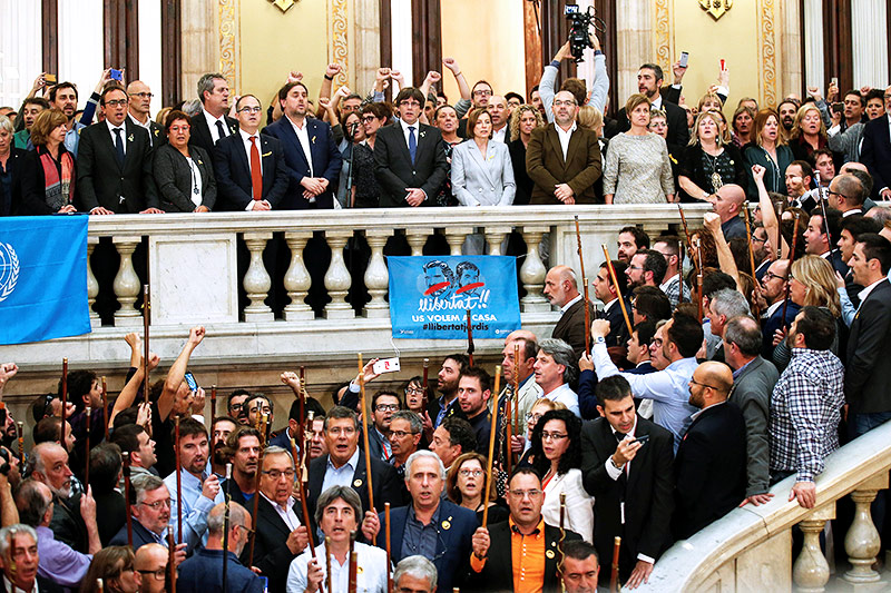 Zeremonie im katalanischen Parlament