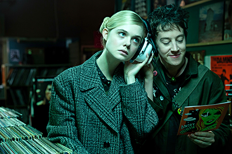 © Viennale Filmstill aus "How to Talk to Girls at Partys"