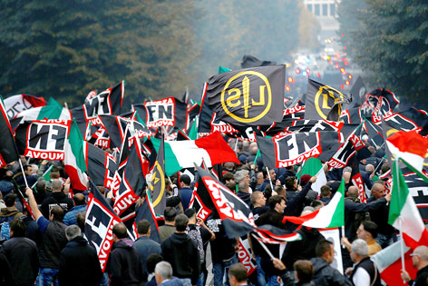 © Reuters/Stefano Rellandini Demonstration in Rom
