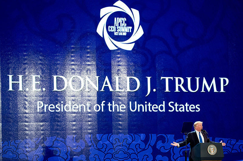 © AP/Andrew Harnik Donald Trump bei der APEC Sitzung in Vietnam