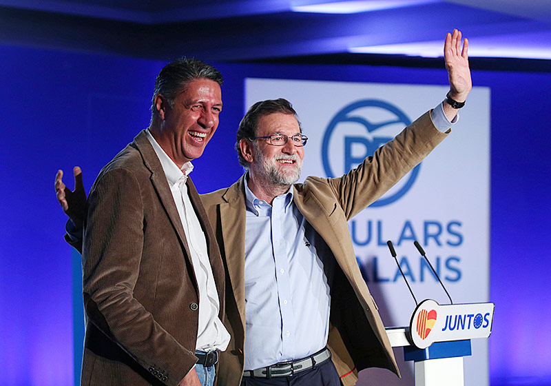Spaniens Ministerpräsident Mariano Rajoy und Kataloniens konservativer Volksparteichef Xavier Garcia Albiol