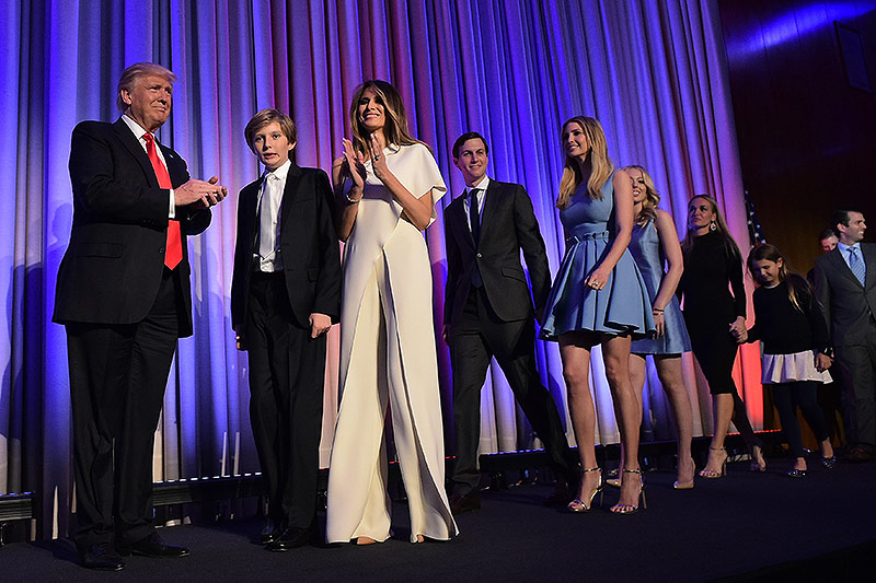 Donald Trump und seine Familie nach dem Wahlsieg, 2016