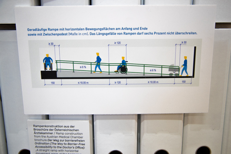 © ORF.at/Carina Kainz Impressionen der Ausstellung "Form folgt Paragraph"