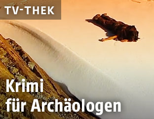 Filmausschnitt aus "Ötzi, ein Archeologiekrimi"