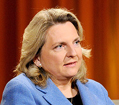 © picturedesk.com/First Look/Ali Schafler FPÖ-Ministerin Kneissl