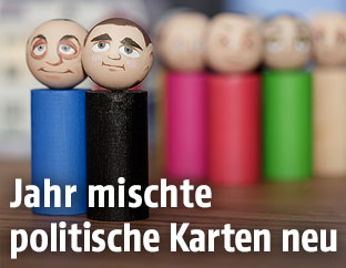 Figuren symbolisieren Parteiobleute