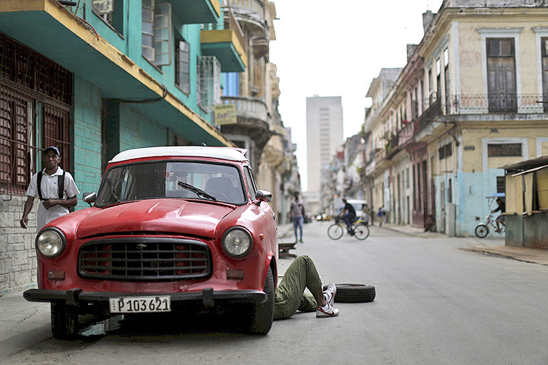 © Reuters/Ueslei Marcelino Ein altes Auto in Havanna