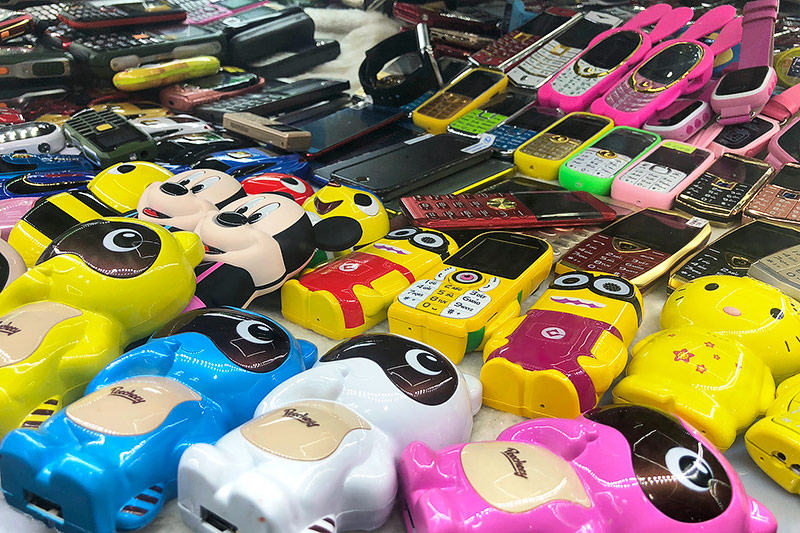 © ORF/Anna Masoner Bastler in Shenzhen