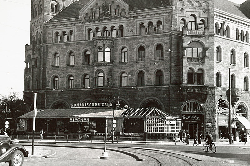 © picturedesk.com/akg-images Das "Romanische Cafe" in Berlin