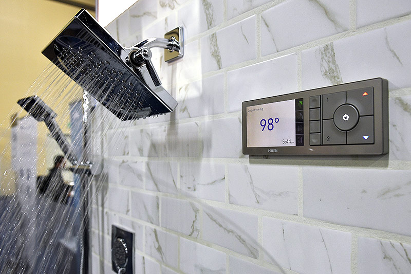 Sprachgesteuerte Dusche