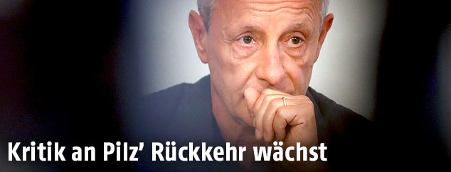 Nachdenklicher Peter Pilz