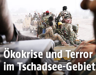 Soldaten am Tschadsee