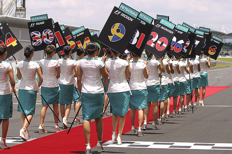 © AP/Icon Sportswire/Hazrin Yeob Men Shah Grid Girls