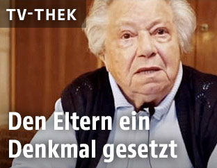 Videoausschnitt zeigt Gertrude Pressburger
