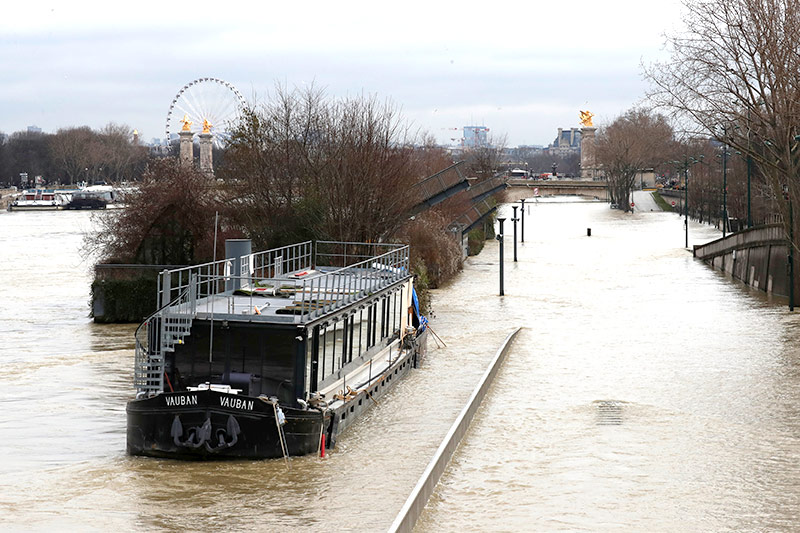 © Reuters/Gonzalo Fuentes Hochwasser in Paris