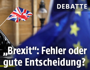 Britische Fahne und EU-Fahne