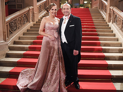 © APA/Roland Schlager Maria Großbauer und Staatsoperndirektor Dominique Meyer