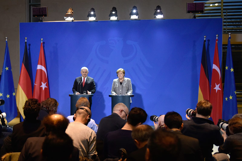 © APA/AFP/Stefanie Loos Angela Merkel und Binali Yildirim