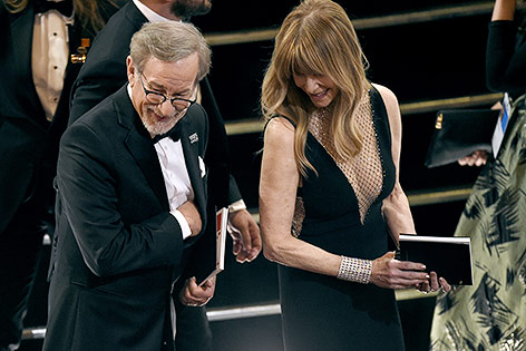 © APA/AP/Invision/Chris Pizzello Steven Spielberg und Kate Capshaw