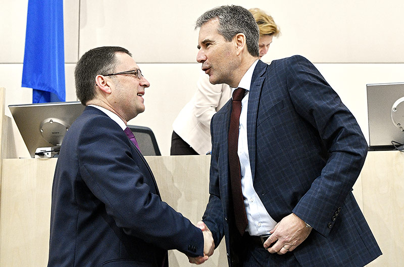 © APA/Hans Punz August Wöginger (ÖVP) und Finanzminister Hartwig Löger (ÖVP)