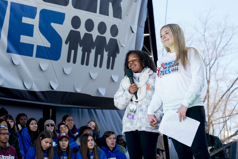 © APA/AP/Andrew Harnik Yolanda Renee King und Jaclyn Corin