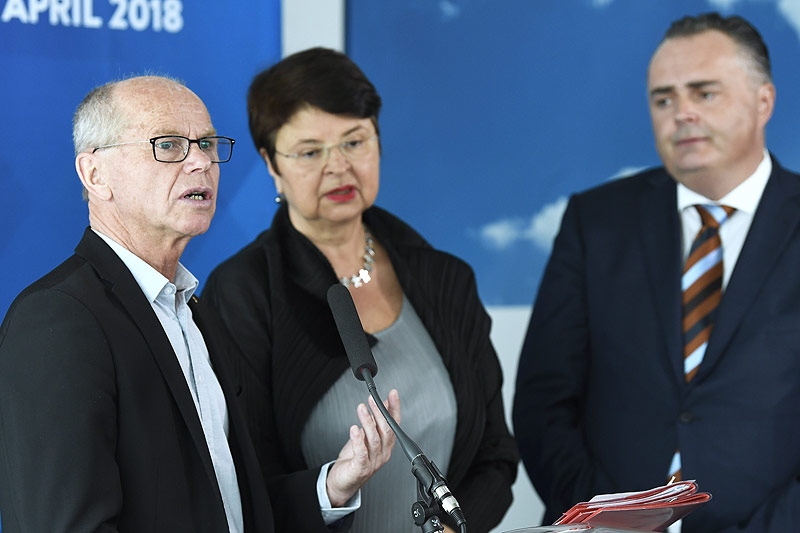 © APA/Robert Jaeger Salzburger Landeshauptmann stv.Christian Stöckl, Wiener Stadträtin Renate Brauner und der burgenländische Finanzlandesrat Heinz-Peter Doskozil