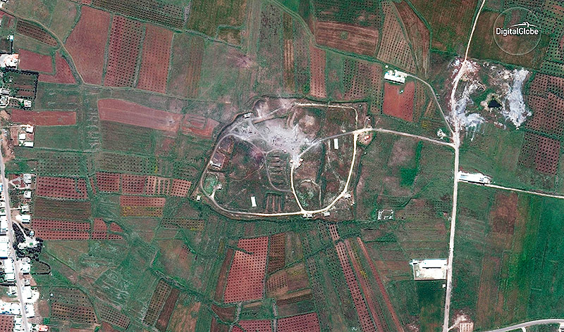 © APA/AP/DigitalGlobe Satellitenaufnahme nach der Zerstörung eines chemischen Waffenlagers in Syrien
